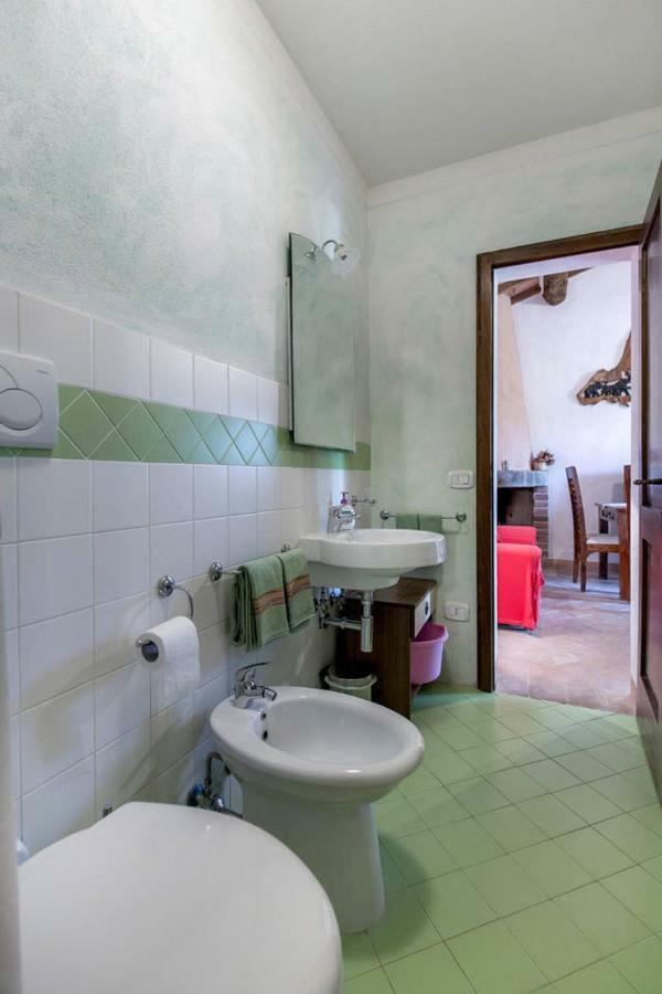 Hostal La Casina Degli Olivi Seggiano Exterior foto